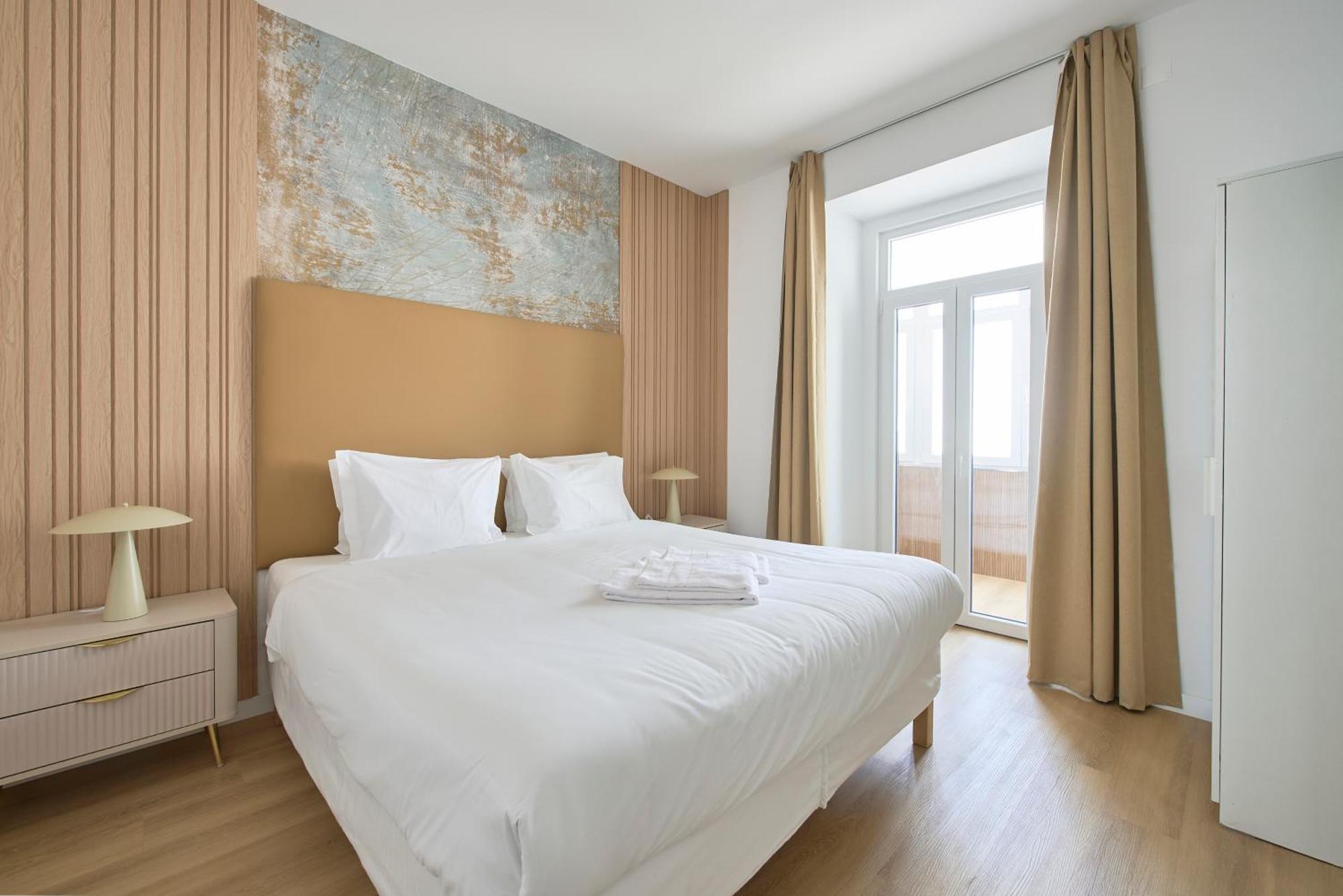 Brand New Hostel Anjos ลิสบอน ภายนอก รูปภาพ