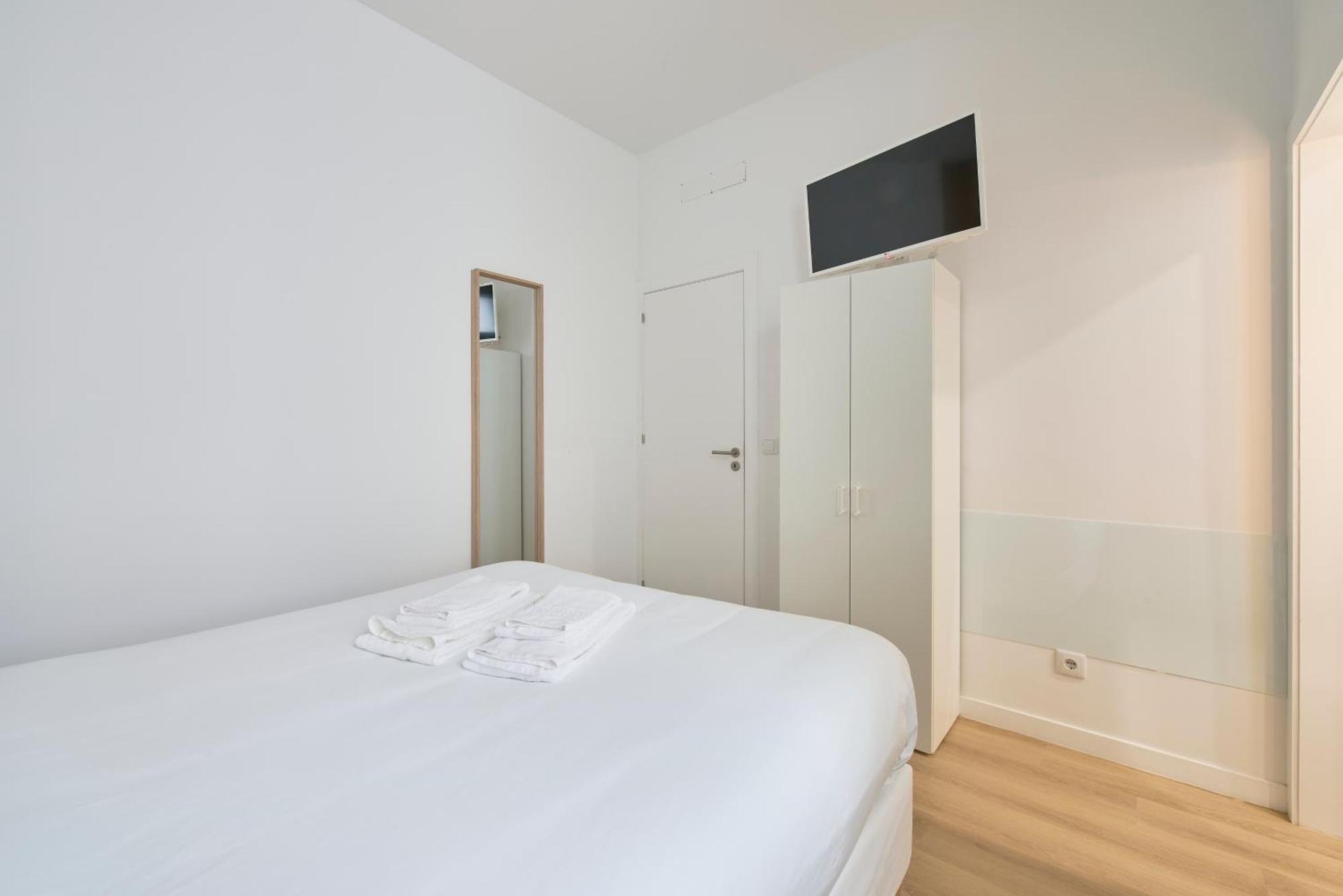 Brand New Hostel Anjos ลิสบอน ภายนอก รูปภาพ