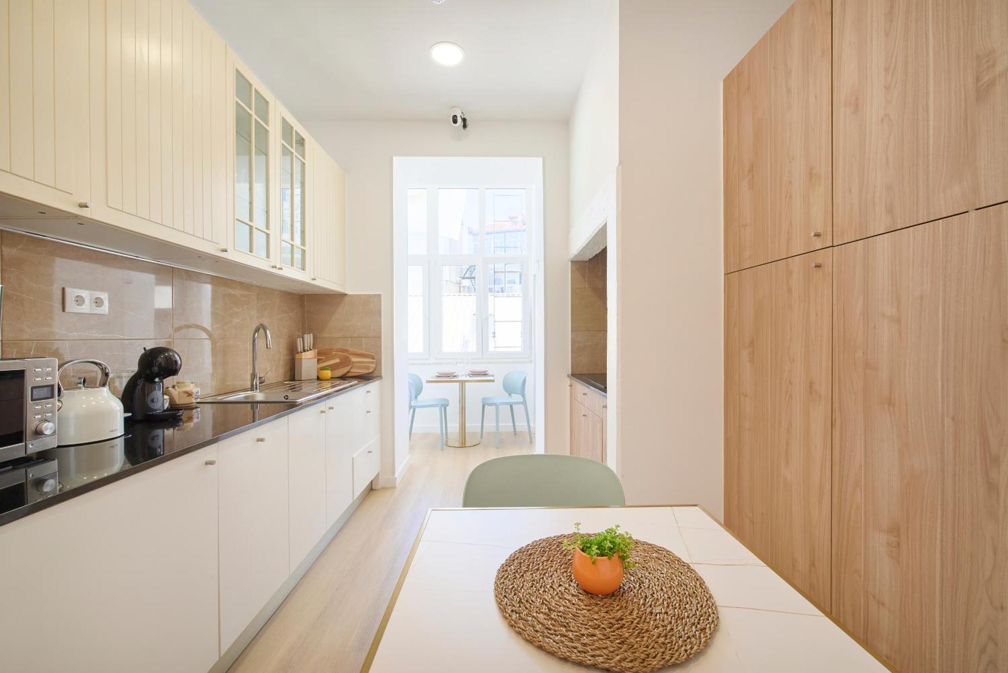 Brand New Hostel Anjos ลิสบอน ภายนอก รูปภาพ