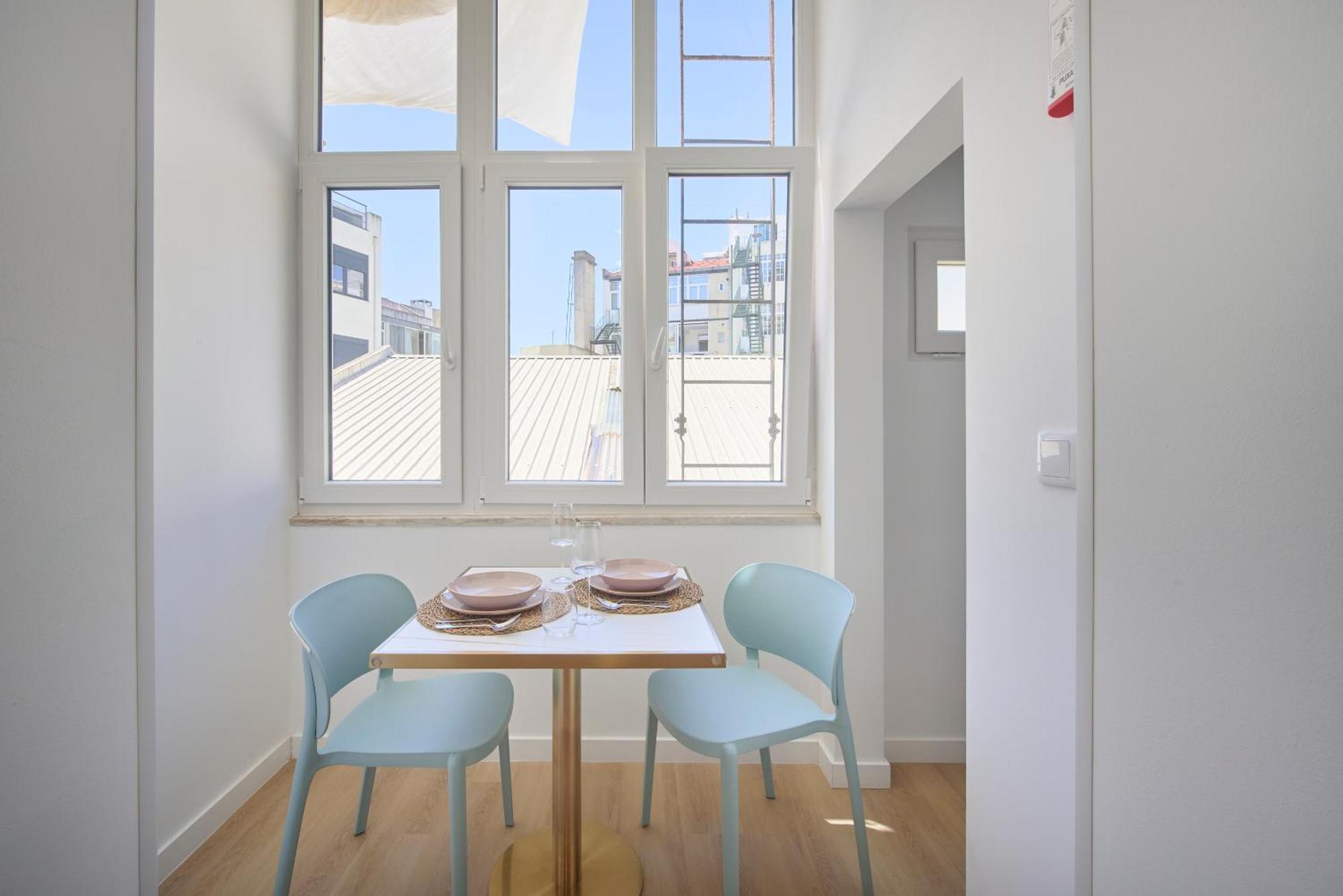Brand New Hostel Anjos ลิสบอน ภายนอก รูปภาพ