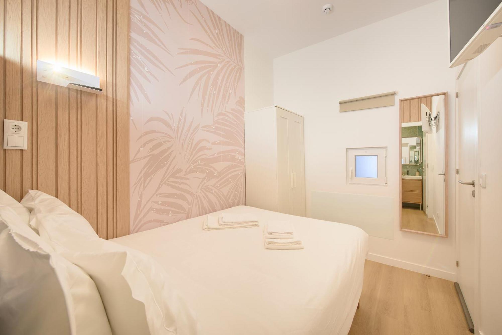 Brand New Hostel Anjos ลิสบอน ภายนอก รูปภาพ