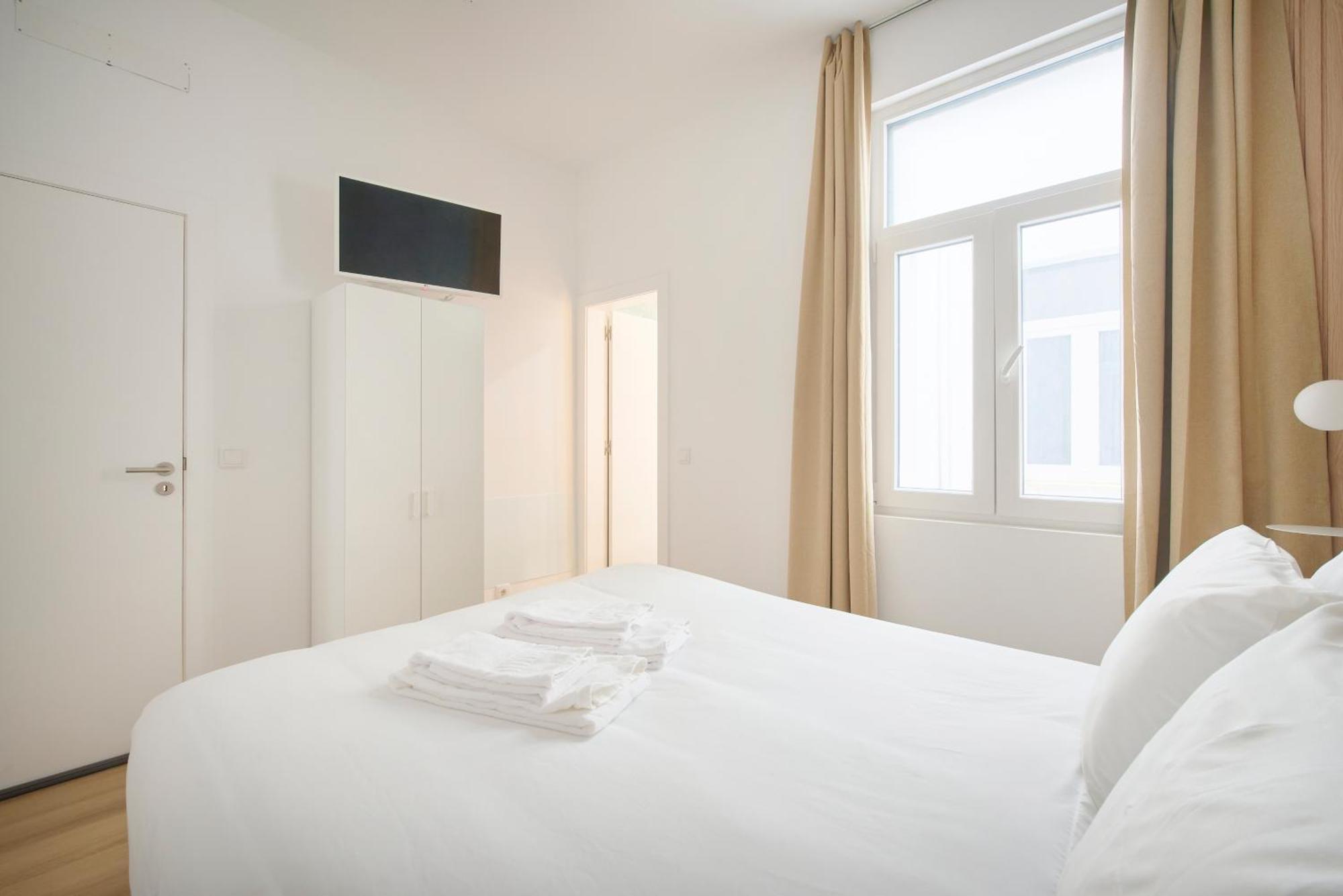 Brand New Hostel Anjos ลิสบอน ภายนอก รูปภาพ