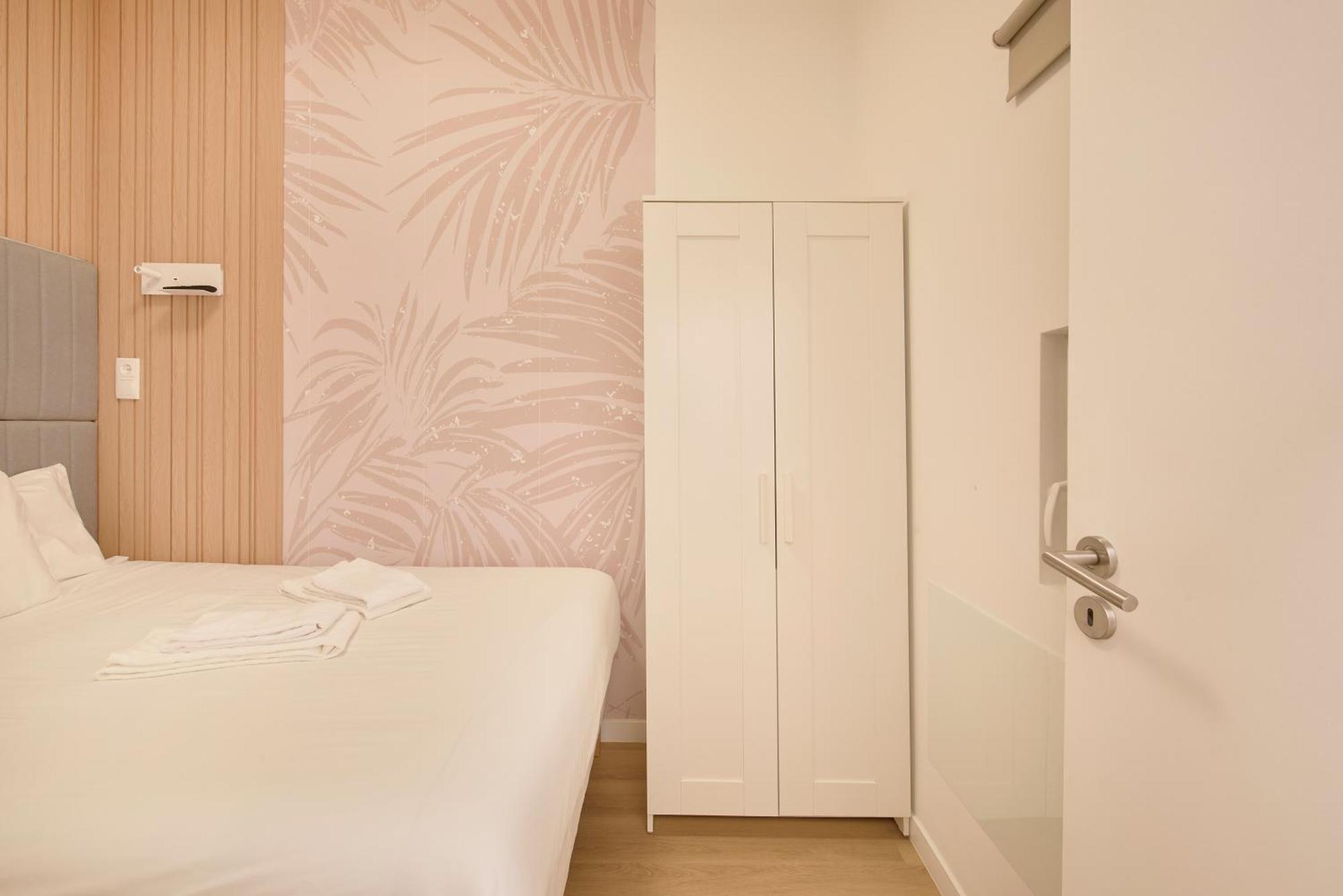 Brand New Hostel Anjos ลิสบอน ภายนอก รูปภาพ