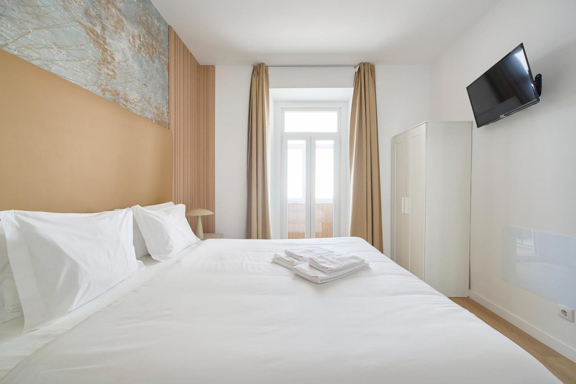 Brand New Hostel Anjos ลิสบอน ภายนอก รูปภาพ
