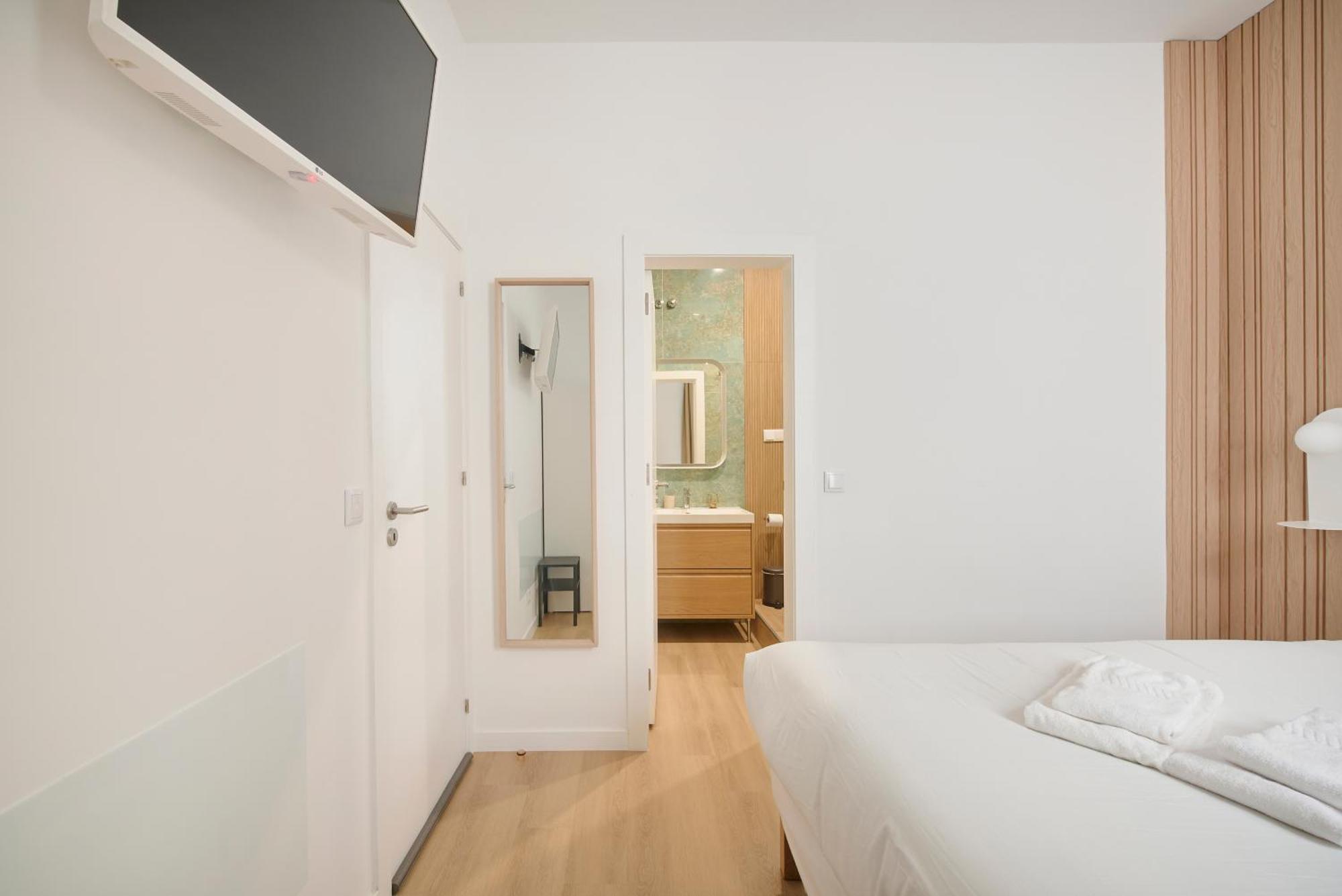 Brand New Hostel Anjos ลิสบอน ภายนอก รูปภาพ