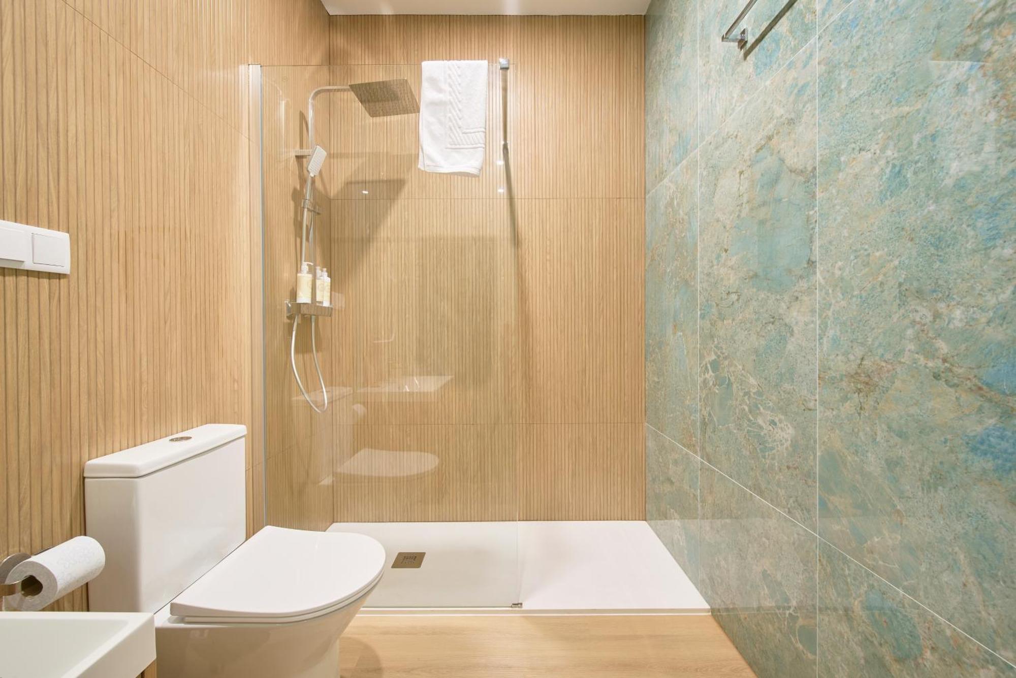 Brand New Hostel Anjos ลิสบอน ภายนอก รูปภาพ